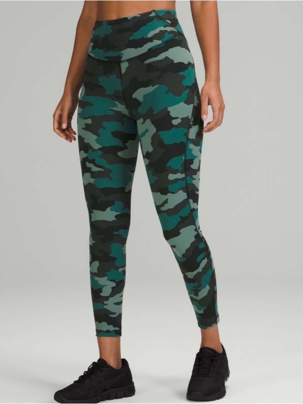 Lululemon Base Pace High-Rise Running Tight 25" EUC